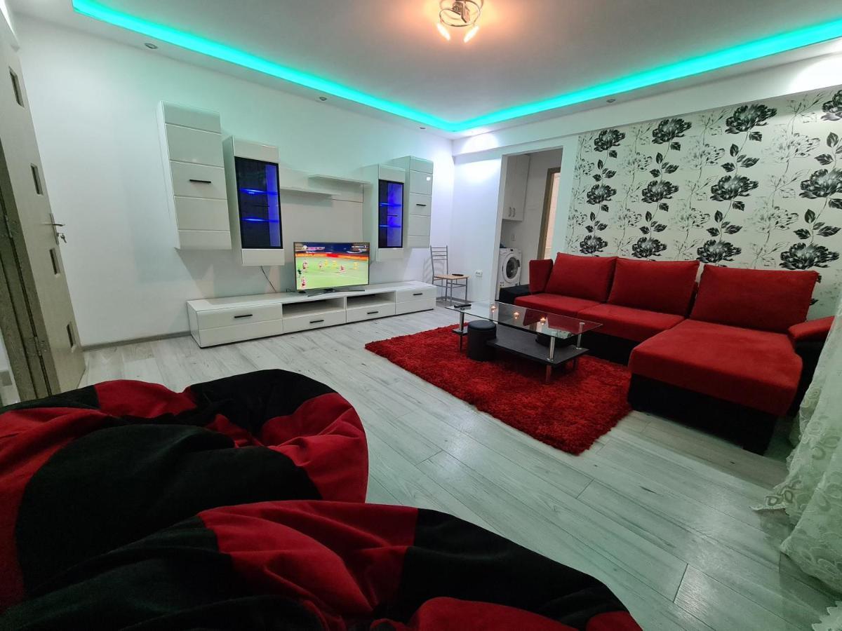 Ferienwohnung Apartament Ultra Central 1 Hunedoara Exterior foto