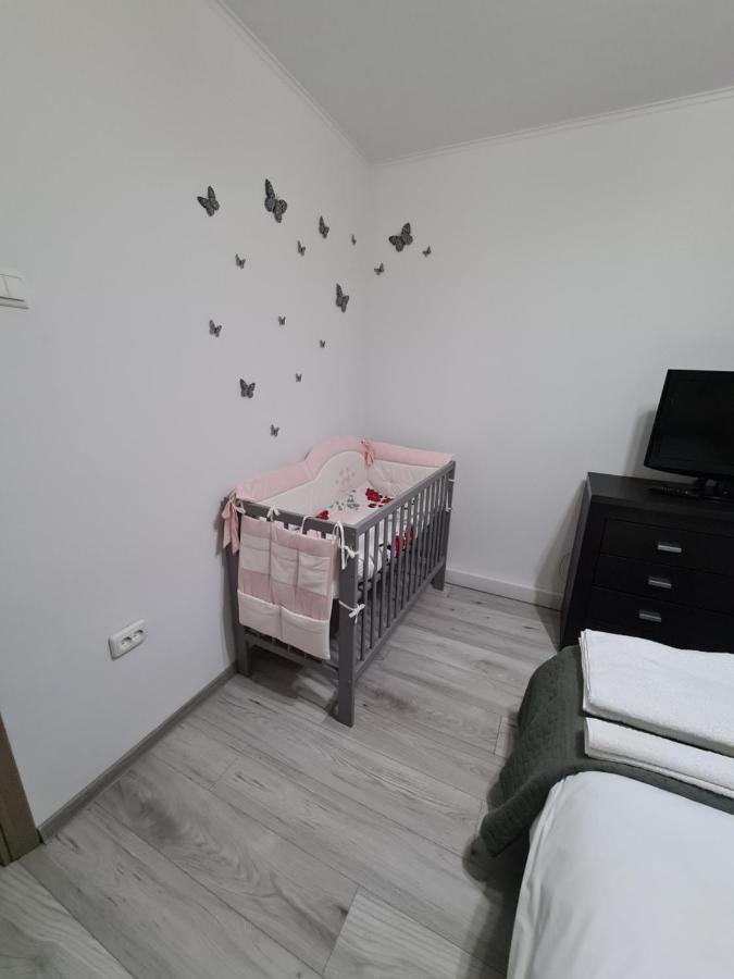 Ferienwohnung Apartament Ultra Central 1 Hunedoara Exterior foto